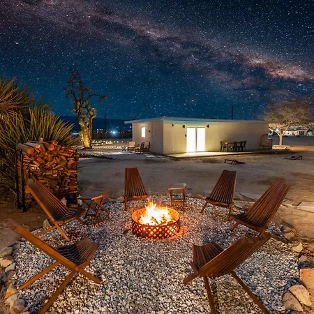 Private Jt Cabin - Ev L2 Station, Hammocks, Fire Pit, Bbq, Bocce Ball, Cornhole